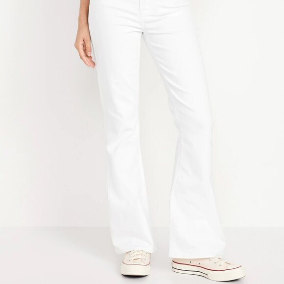 High-Waisted Flare Jeans - Picture 7 of 9